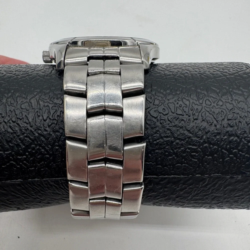 Citizen Quartz Mens Watch Silver Tone Stainless Steel Day Date WR50 2500-S074504